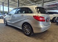 Mercedes-Benz B-Class B200 Auto