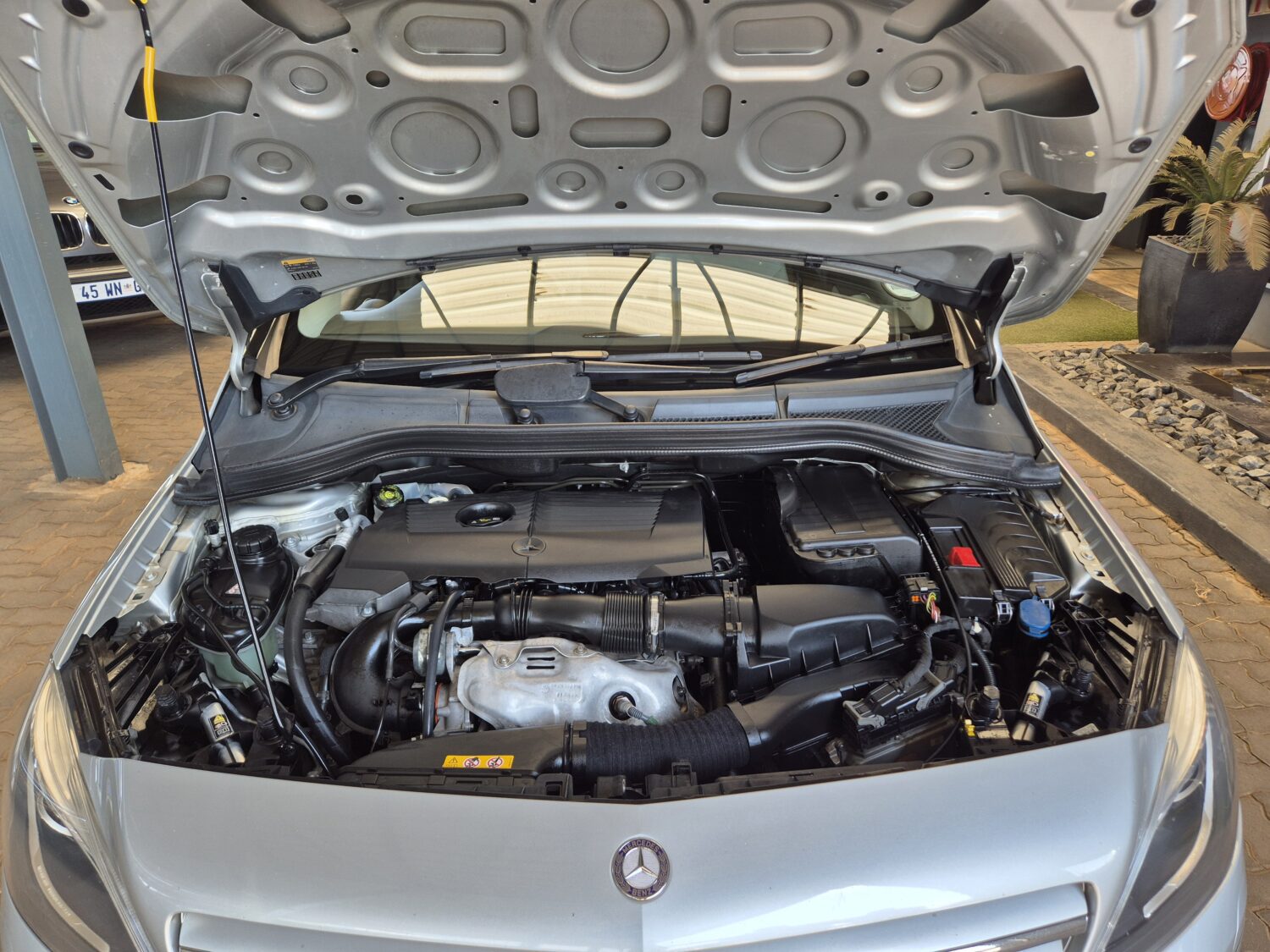 Mercedes-Benz B-Class B200 Auto