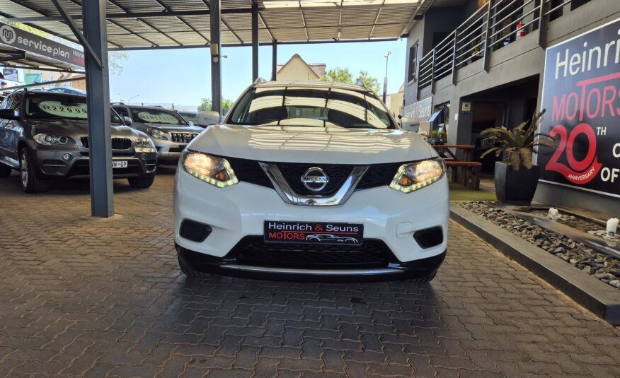 Nissan X-Trail 2.0 XE