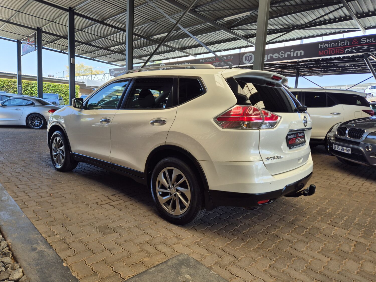 Nissan X-Trail 2.0 XE