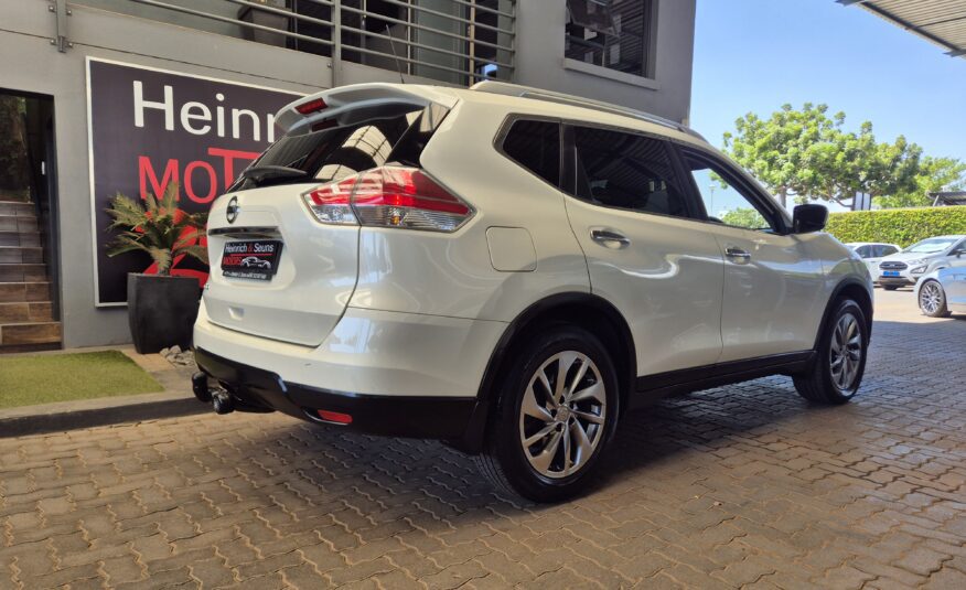 Nissan X-Trail 2.0 XE