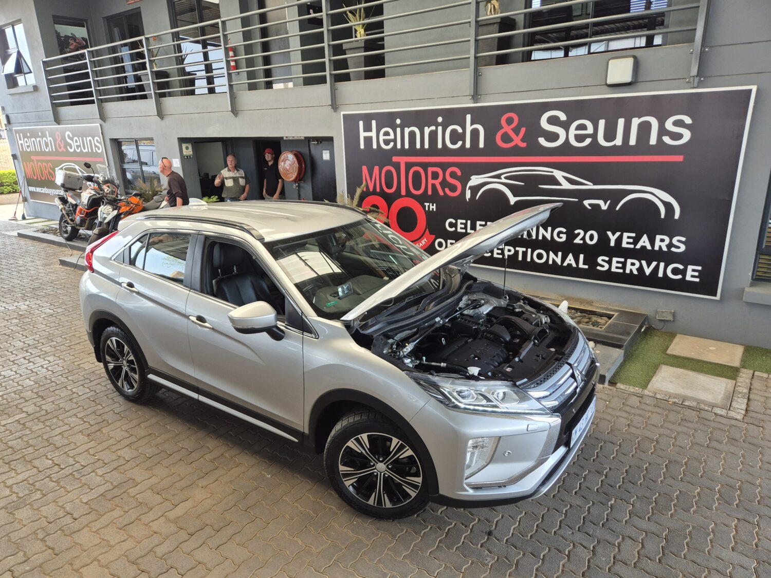 Mitsubishi Eclipse Cross 2.0 GLS Auto