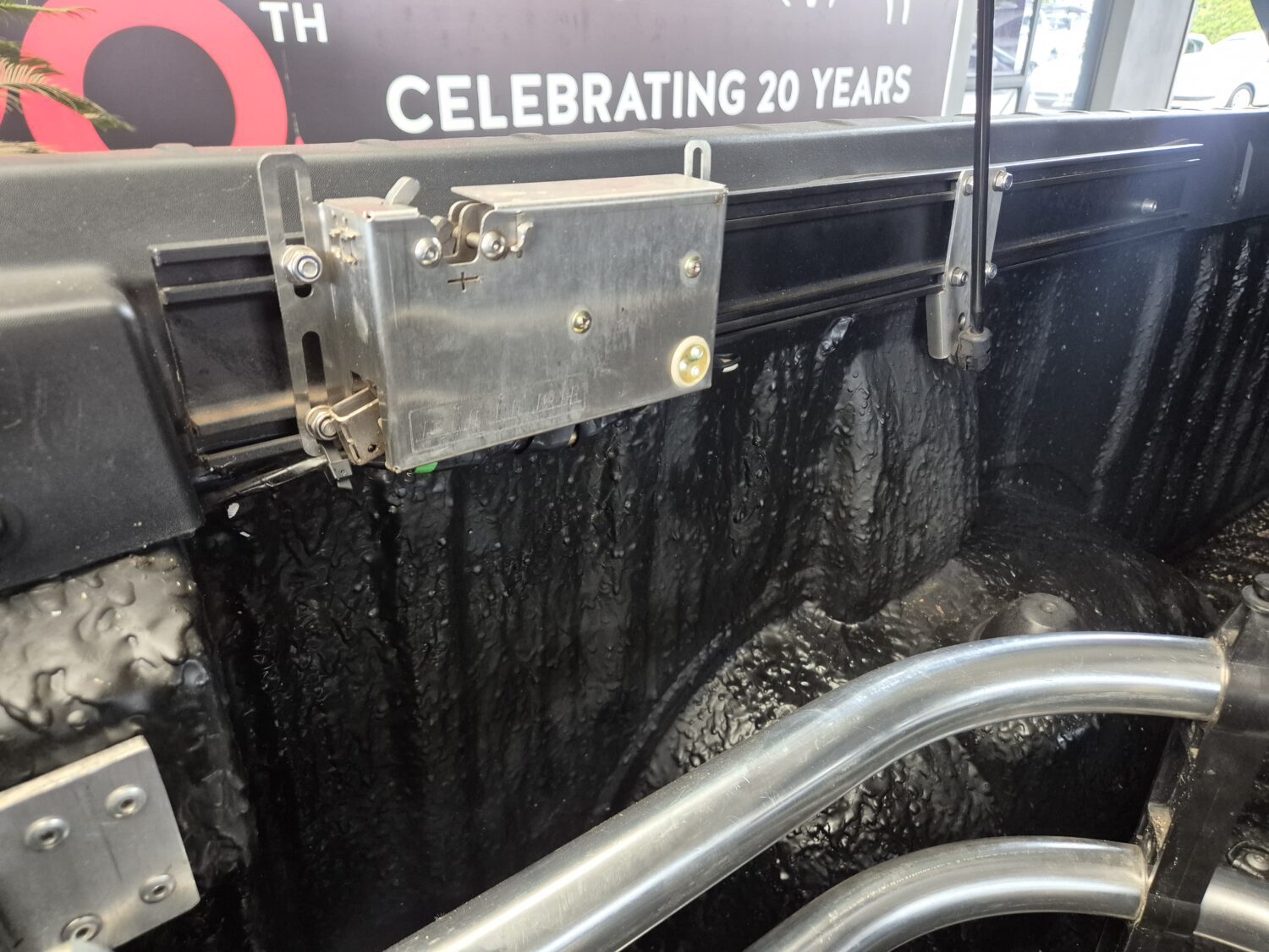 Nissan NP200 1.6i (Aircon) Safety Pack