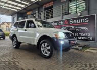Mitsubishi Pajero 5-Door 3.2DI-D GLX