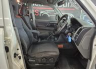 Mitsubishi Pajero 5-Door 3.2DI-D GLX