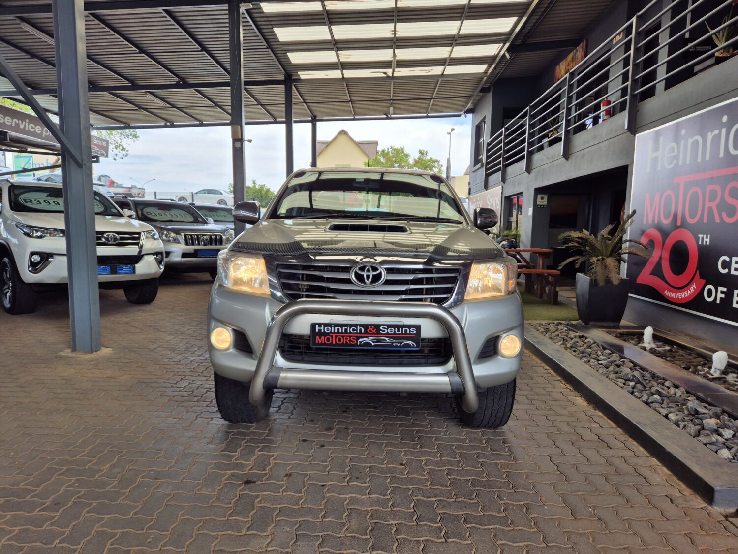 Toyota Hilux 3.0D-4D Double Cab Raider Heritage Edition