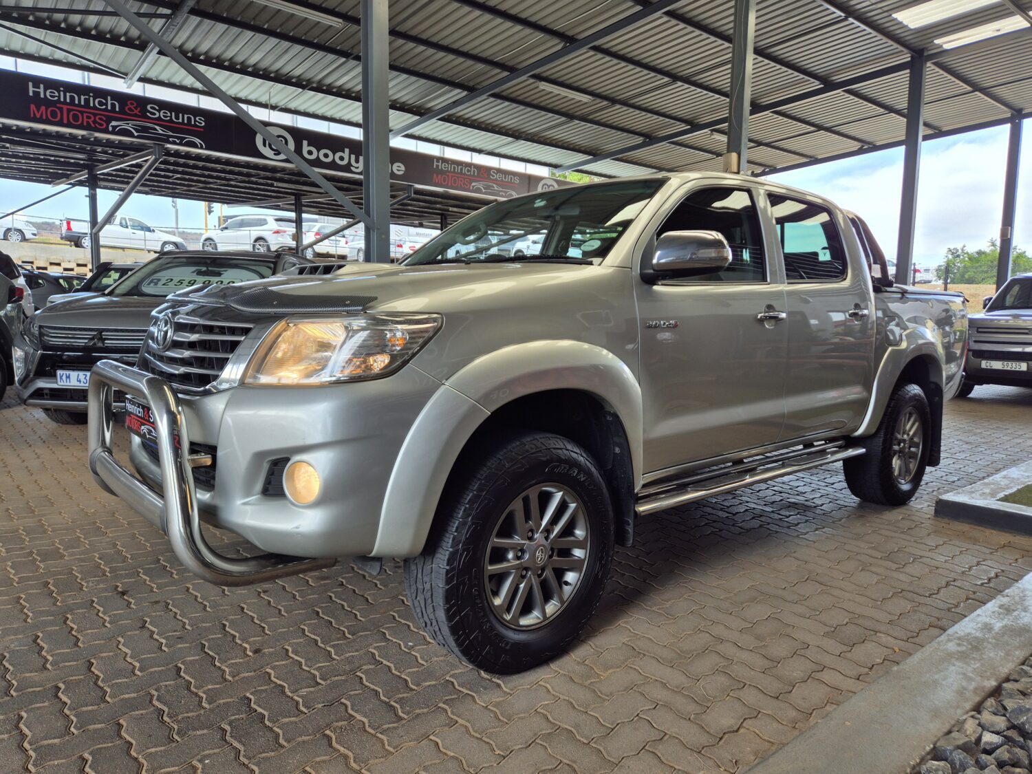 Toyota Hilux 3.0D-4D Double Cab Raider Heritage Edition