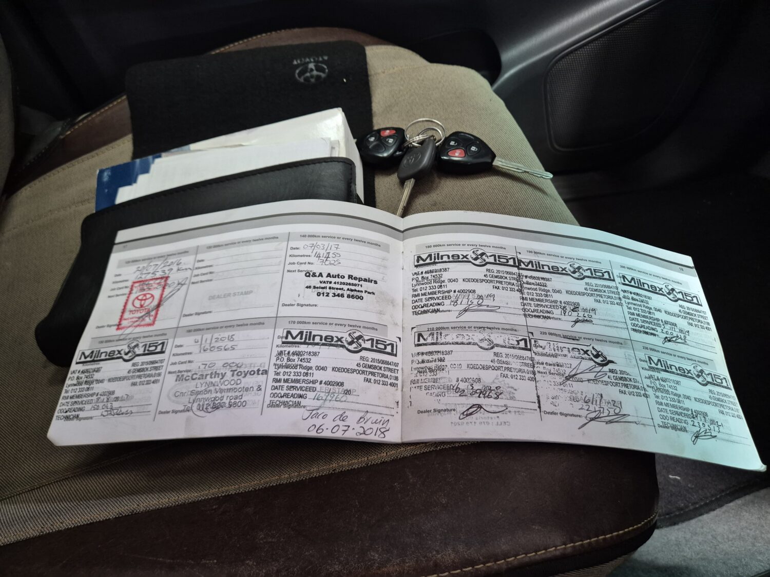Toyota Hilux 3.0D-4D Double Cab Raider Heritage Edition