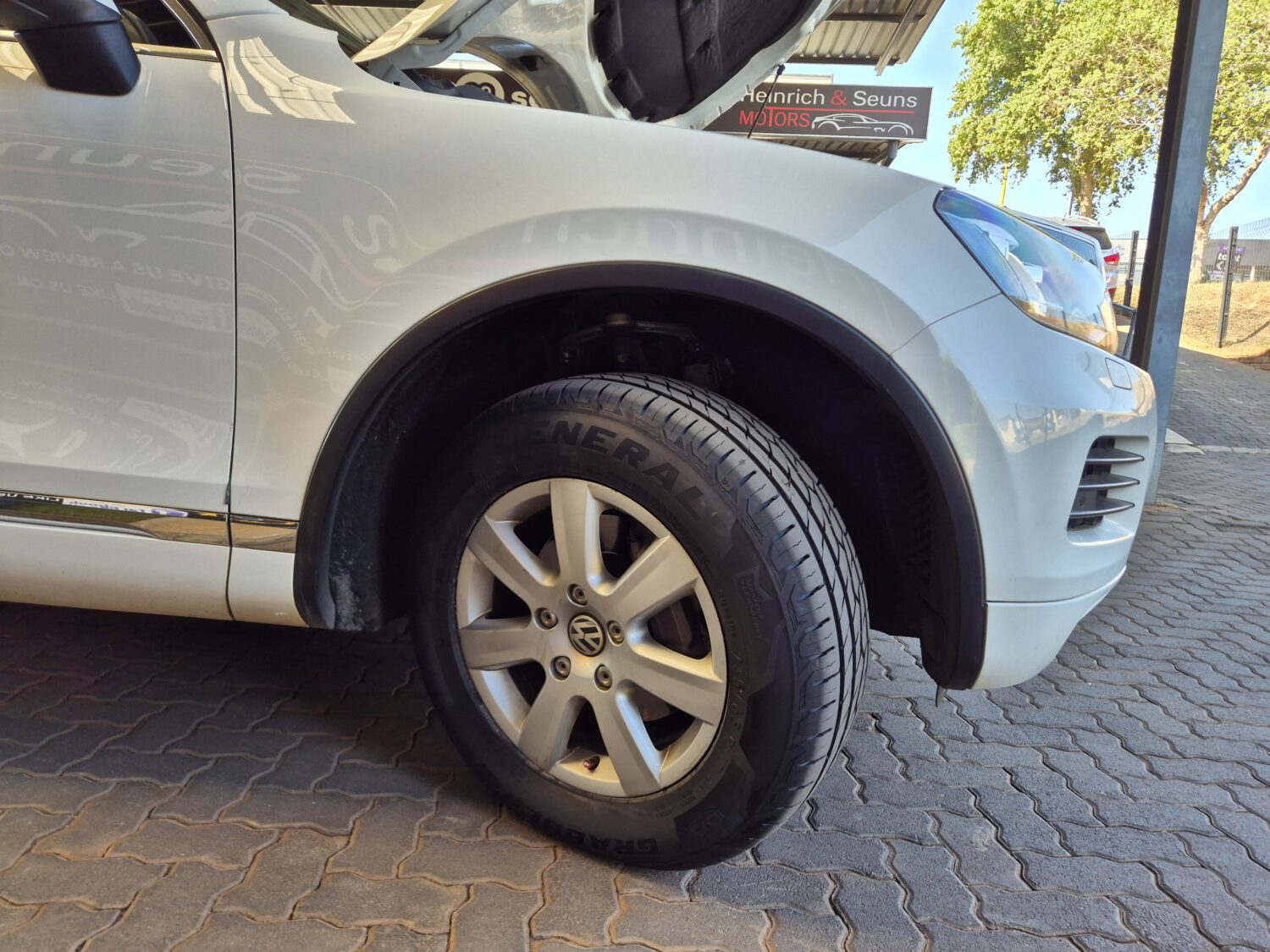 Volkswagen Touareg V6 TDI Terrain Tech