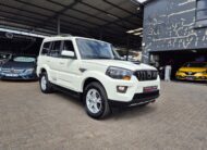 Mahindra Scorpio 2.2CRDe S10 8-Seater