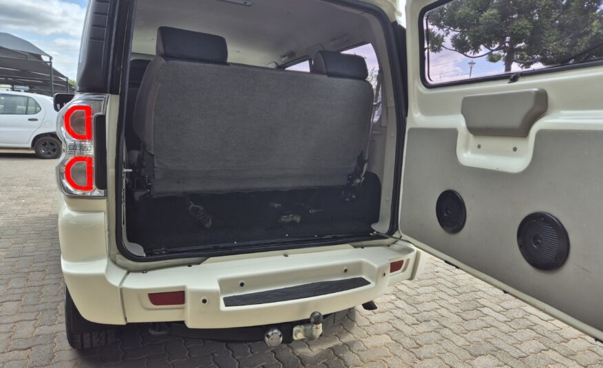 Mahindra Scorpio 2.2CRDe S10 8-Seater