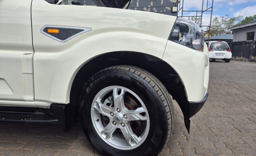 Mahindra Scorpio 2.2CRDe S10 8-Seater