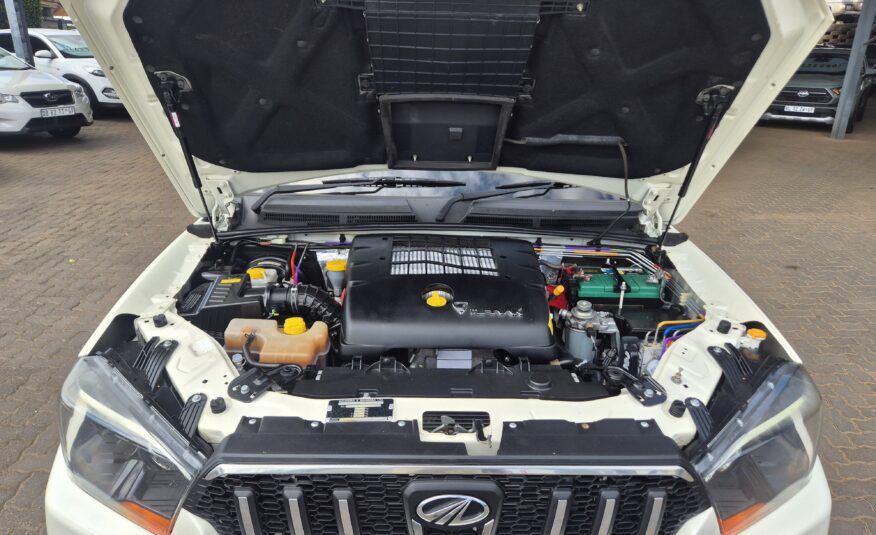 Mahindra Scorpio 2.2CRDe S10 8-Seater