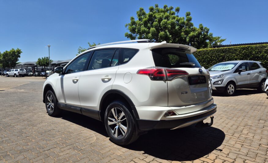 Toyota RAV4 2.2D-4D AWD GX