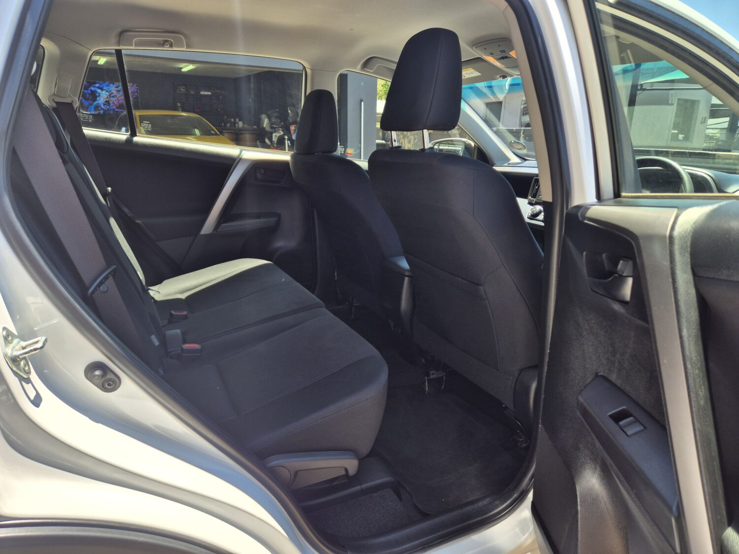 Toyota RAV4 2.2D-4D AWD GX