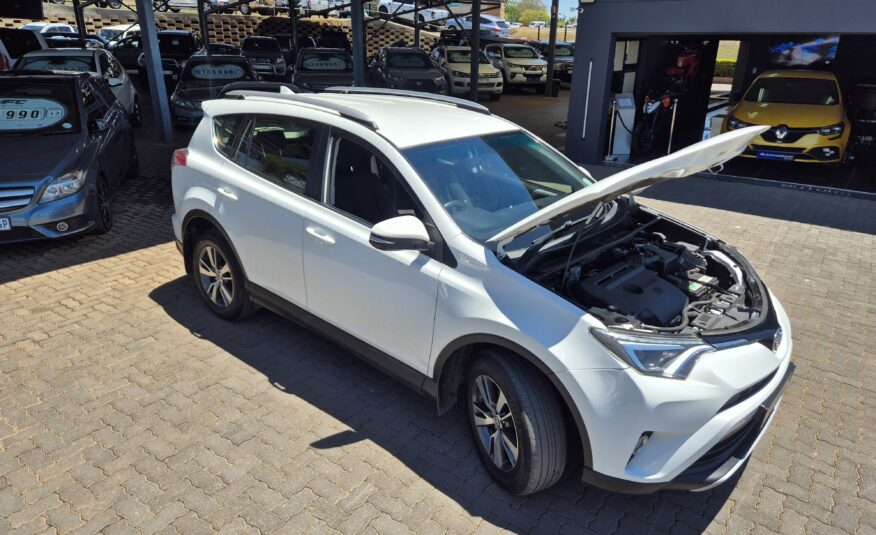 Toyota RAV4 2.2D-4D AWD GX