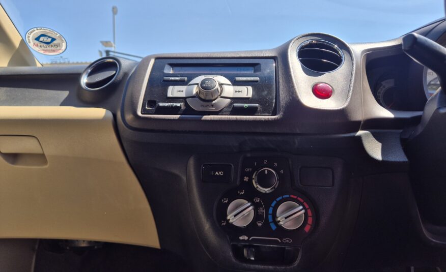 Honda Brio Hatch 1.2 Comfort