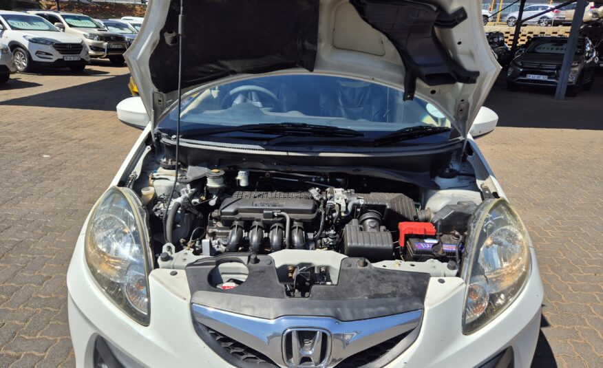 Honda Brio Hatch 1.2 Comfort